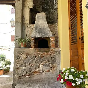 La Nicchia , Cefalù Italia