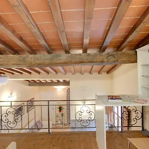 Residenza Monna Lisa Apartment